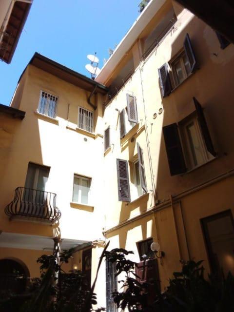 Bnbutler - Pontaccio 4 - Brera - Atmosfere Di Charme In Pieno Centro Милано Екстериор снимка